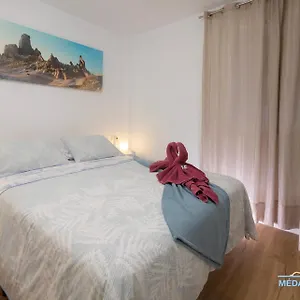 https://medano-dreams.in-canary-islands.com